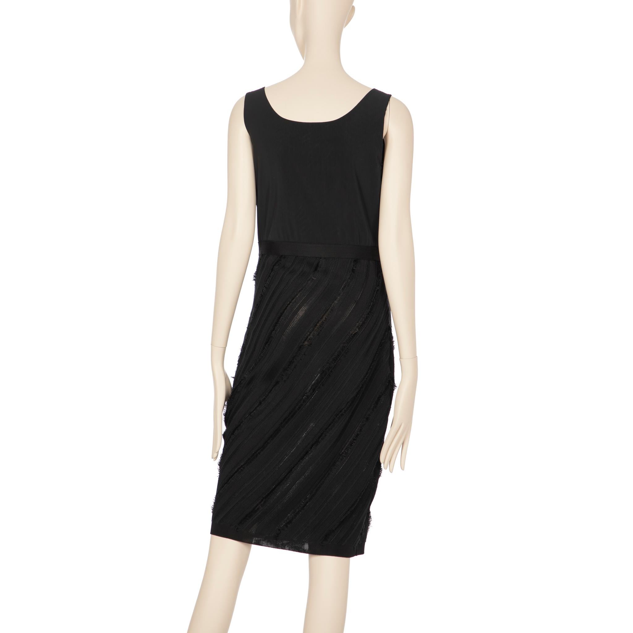 Chanel Black Shift Dress 42 FR For Sale 2