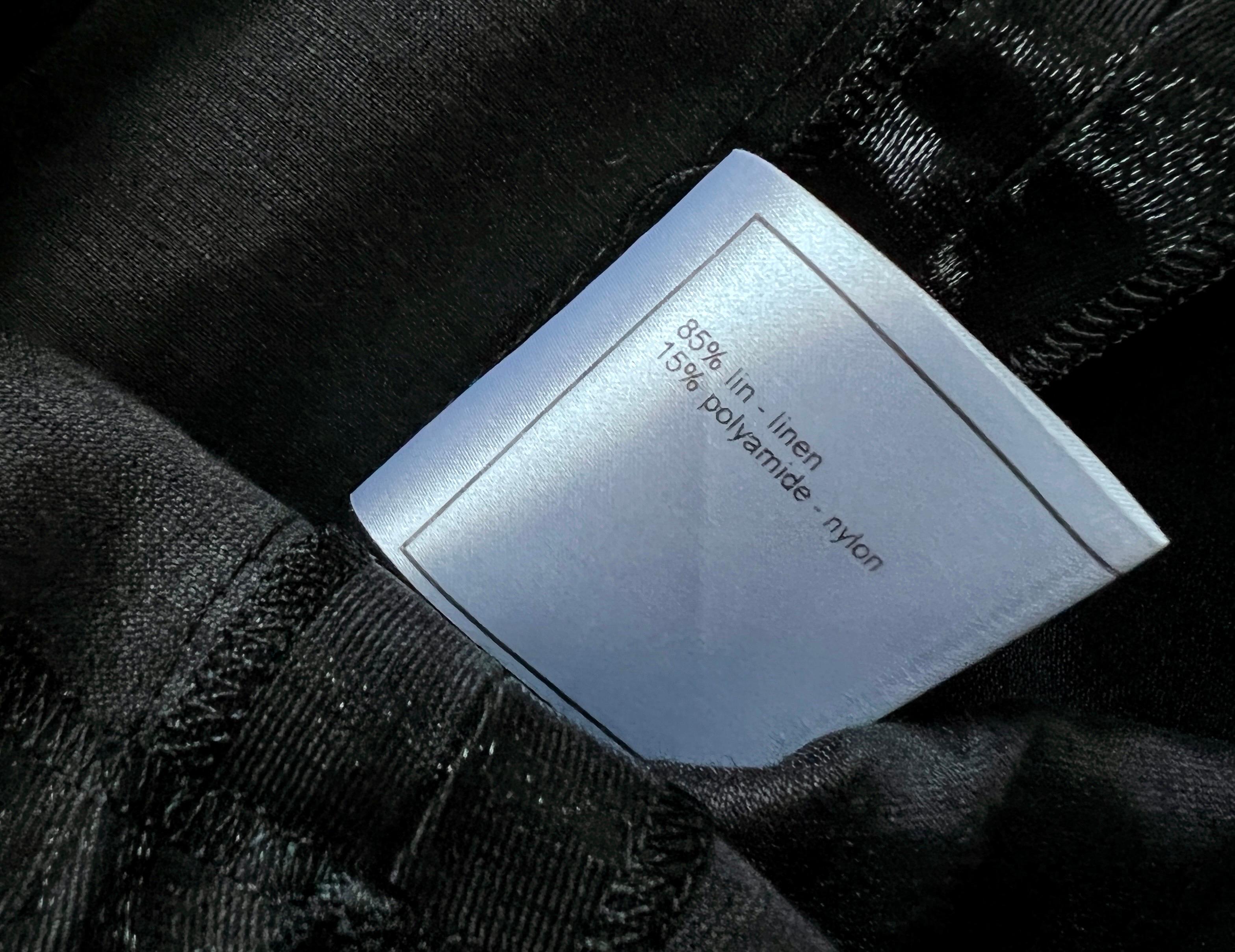 CHANEL Schwarz schimmernde Leinen-Abendhose Jacke Anzug Smoking 42-44 im Angebot 9