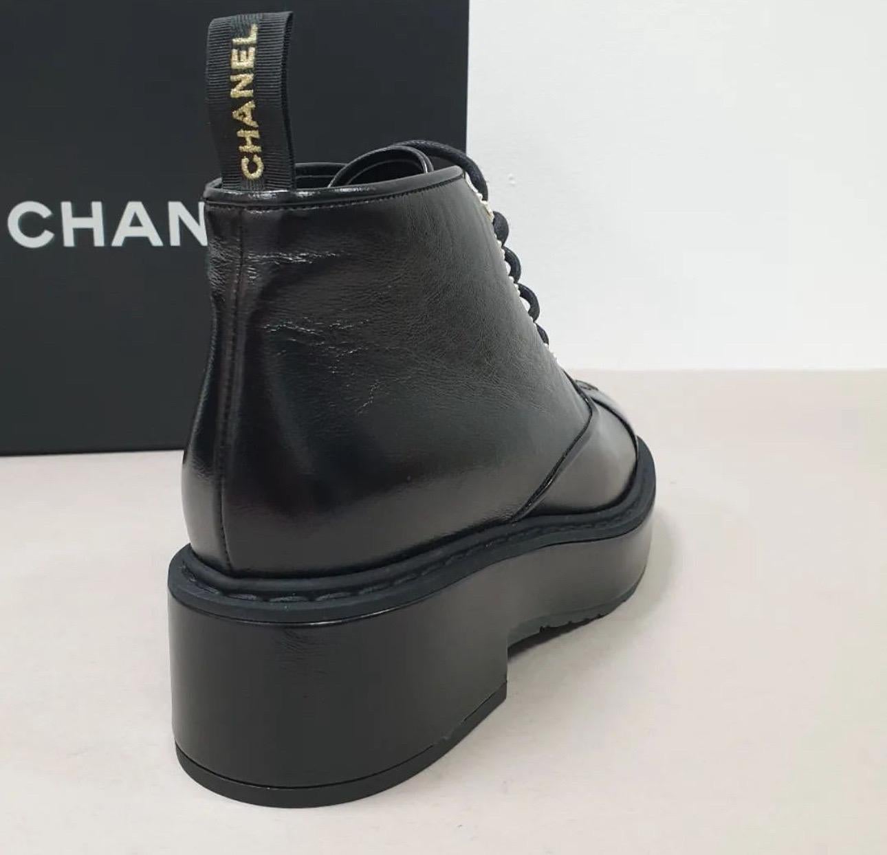Women's or Men's Chanel Black Shiny Calfskin Pearl Lace-Up Combat Short Boots  For Sale