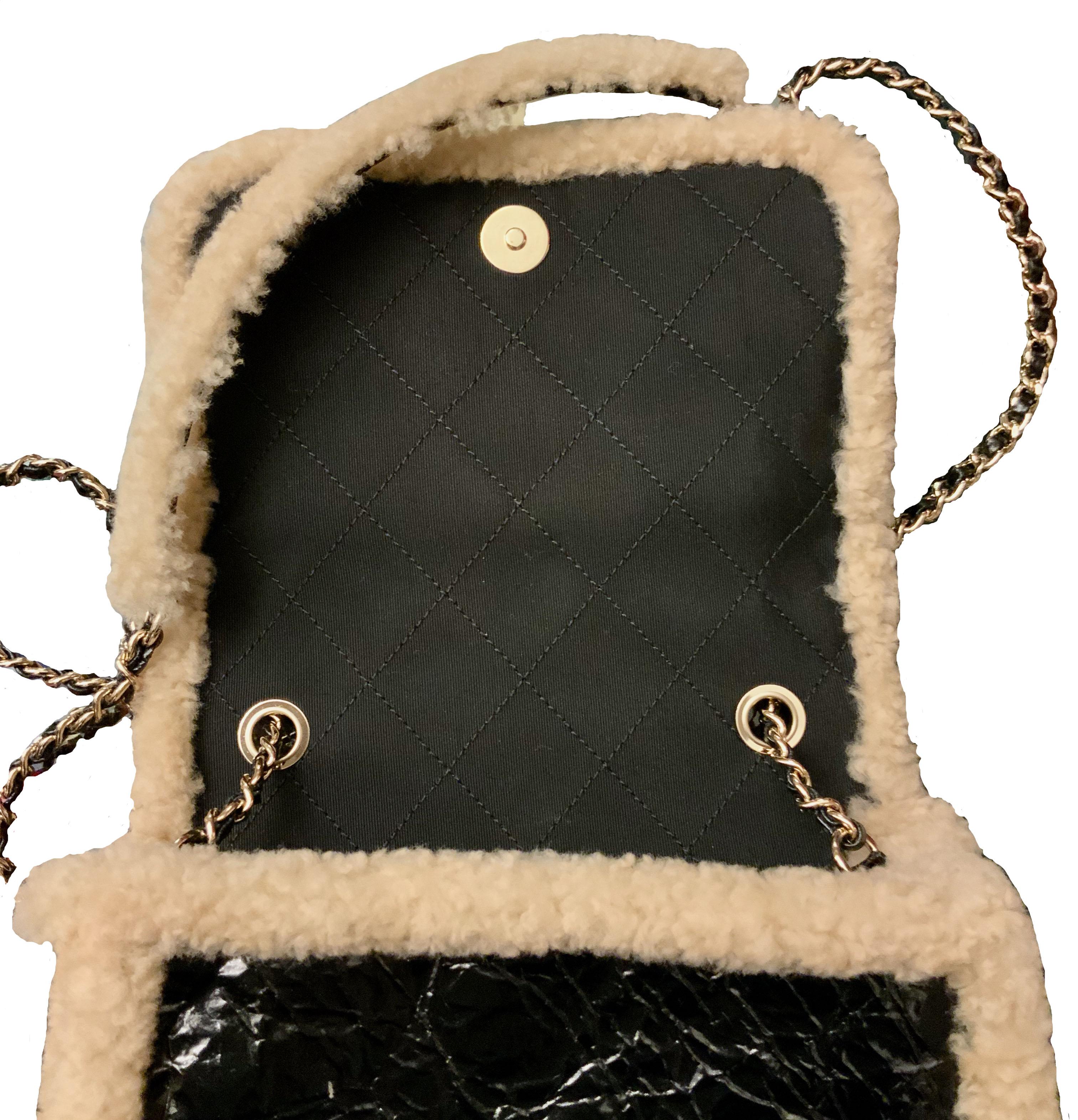 Chanel Black Shiny Crumpled Sheepskin and Shearling Sheepskin Flap Bag 3