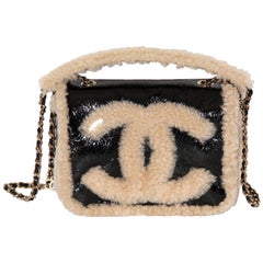 Chanel Crumpled Sheepskin Shearling CC Mania Flap Bag ○ Labellov ○ Buy and  Sell Authentic Luxury