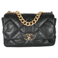 Chanel 19 Handbags - 395 For Sale on 1stDibs