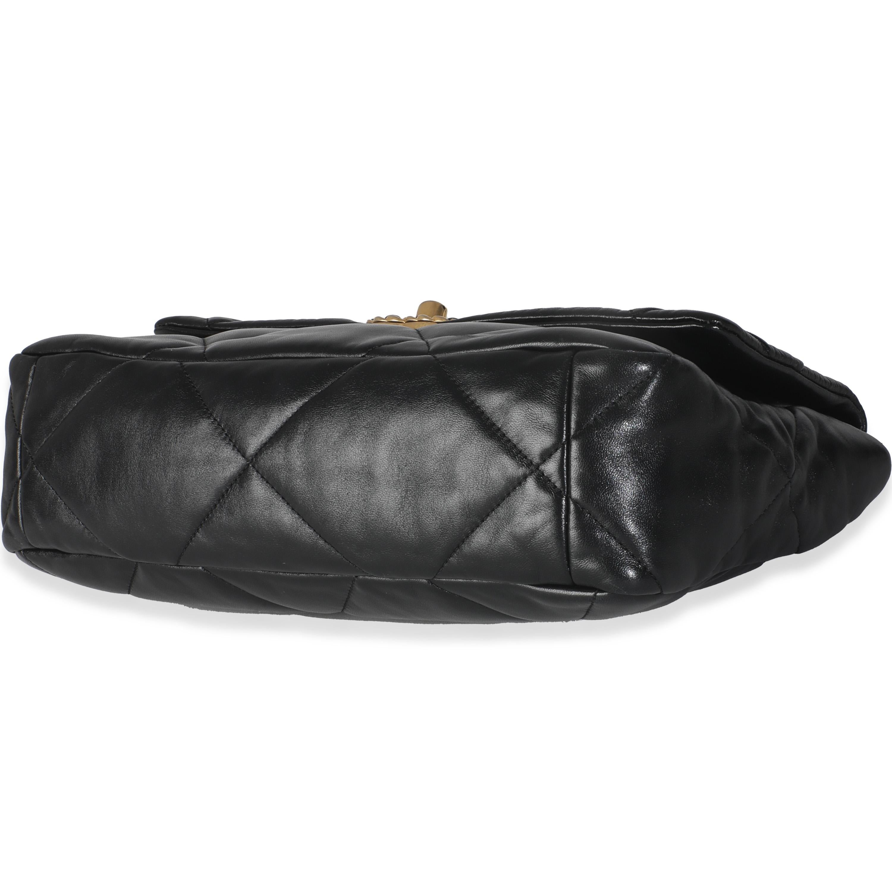 Chanel Black Shiny Lambskin Large Chanel 19 Flap Bag en vente 2
