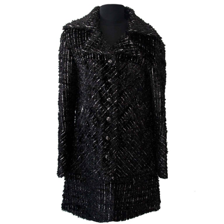 Chanel 2026 V-Neck Knit Vest Black and White Cotton Polyamide