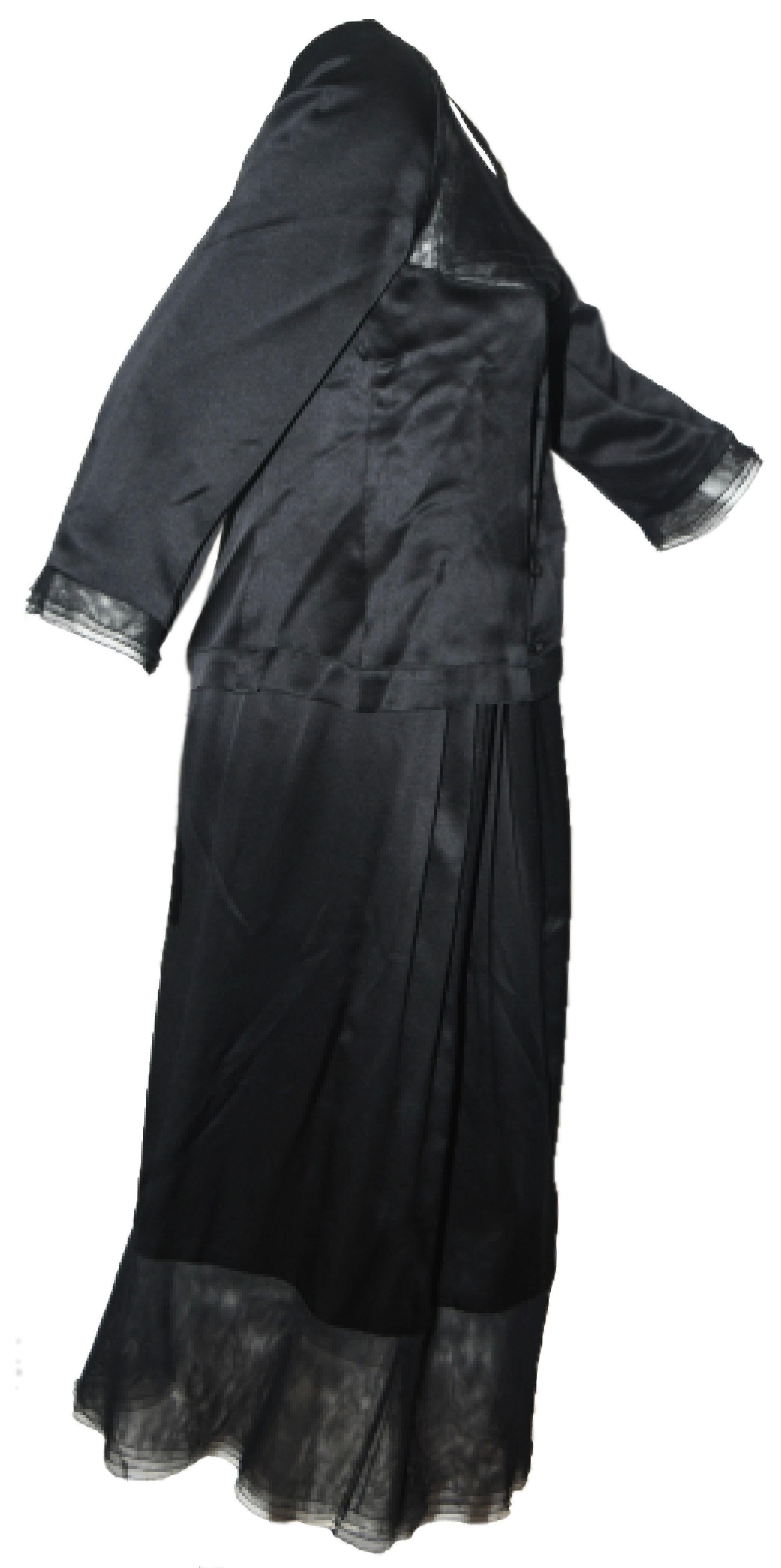 Women's Chanel Black Silk 2 Piece Long Sleeve Top & Long Skirt Dress 42 For Sale