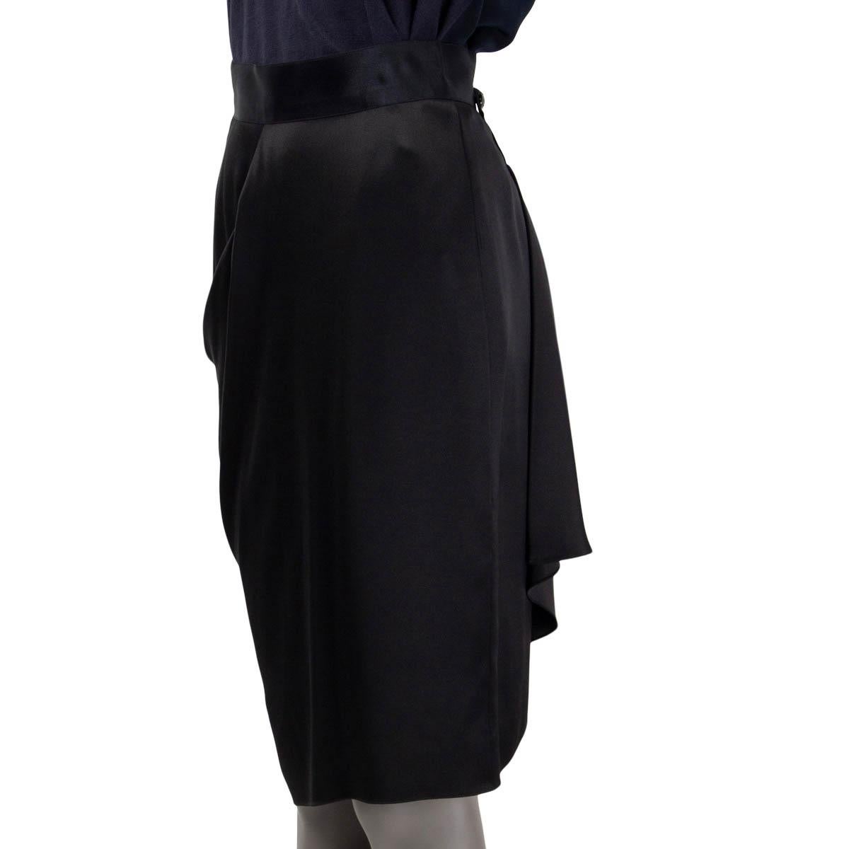 Women's CHANEL black silk 2009 09A DRAPED SATIN Skirt 38 S For Sale