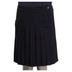 CHANEL Schwarzer Seidenrock 2012 12K PLEATED Knee-Length 40 M