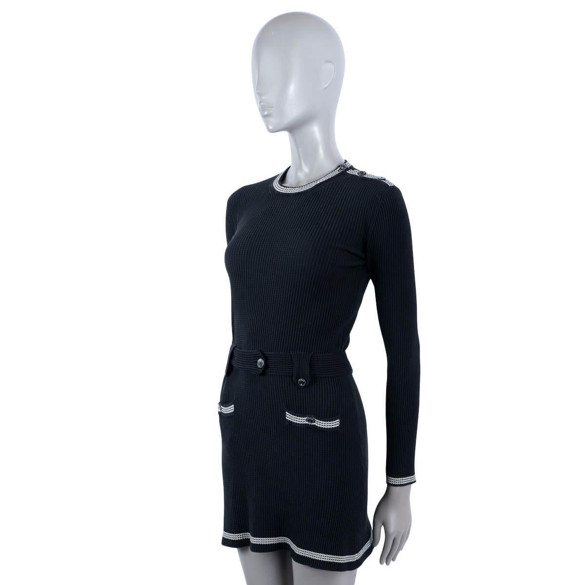 CHANEL black silk 2022 22C DUBAI CONTRAST TRIM KNIT Dress 36 XS For Sale 1