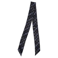 CHANEL black silk 21B CC SLIM BANDEAU Scarf