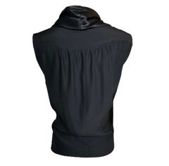 Chanel Schwarze Seidenbluse mit tiefem V-Ausschnitt und ärmelloser Bluse, 2000er Jahre