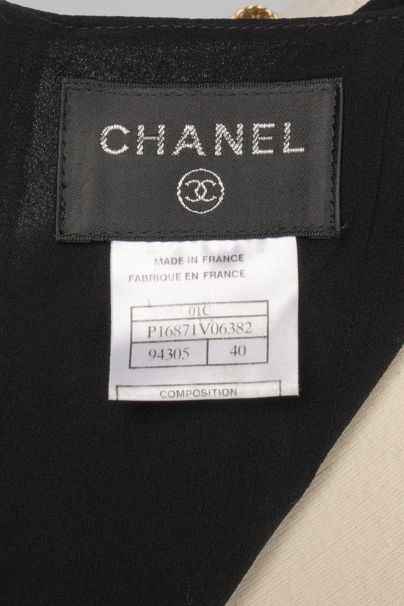 Chanel Vestido negro de seda de largo medio Crucero, 2001 en venta 3