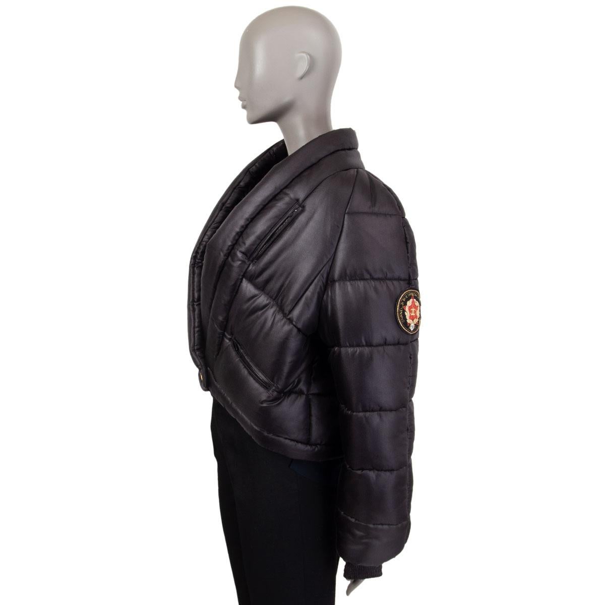 CHANEL schwarz Seide PARIS MOSCOW Puffer Down Jacket 46 XXL (Schwarz)