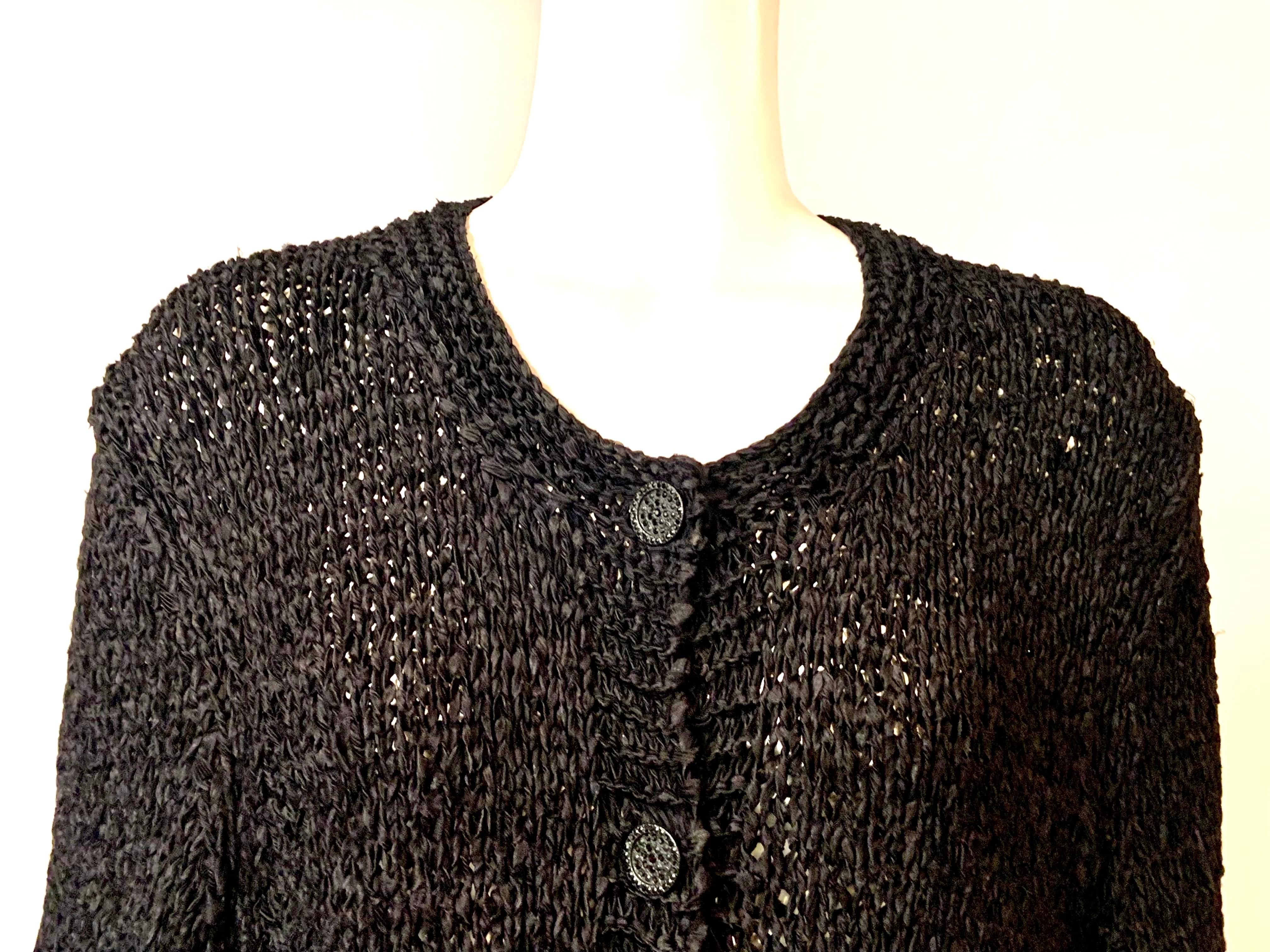 Chanel Schwarzer Seidenband-Strickpullover im Zustand „Hervorragend“ im Angebot in New Hope, PA