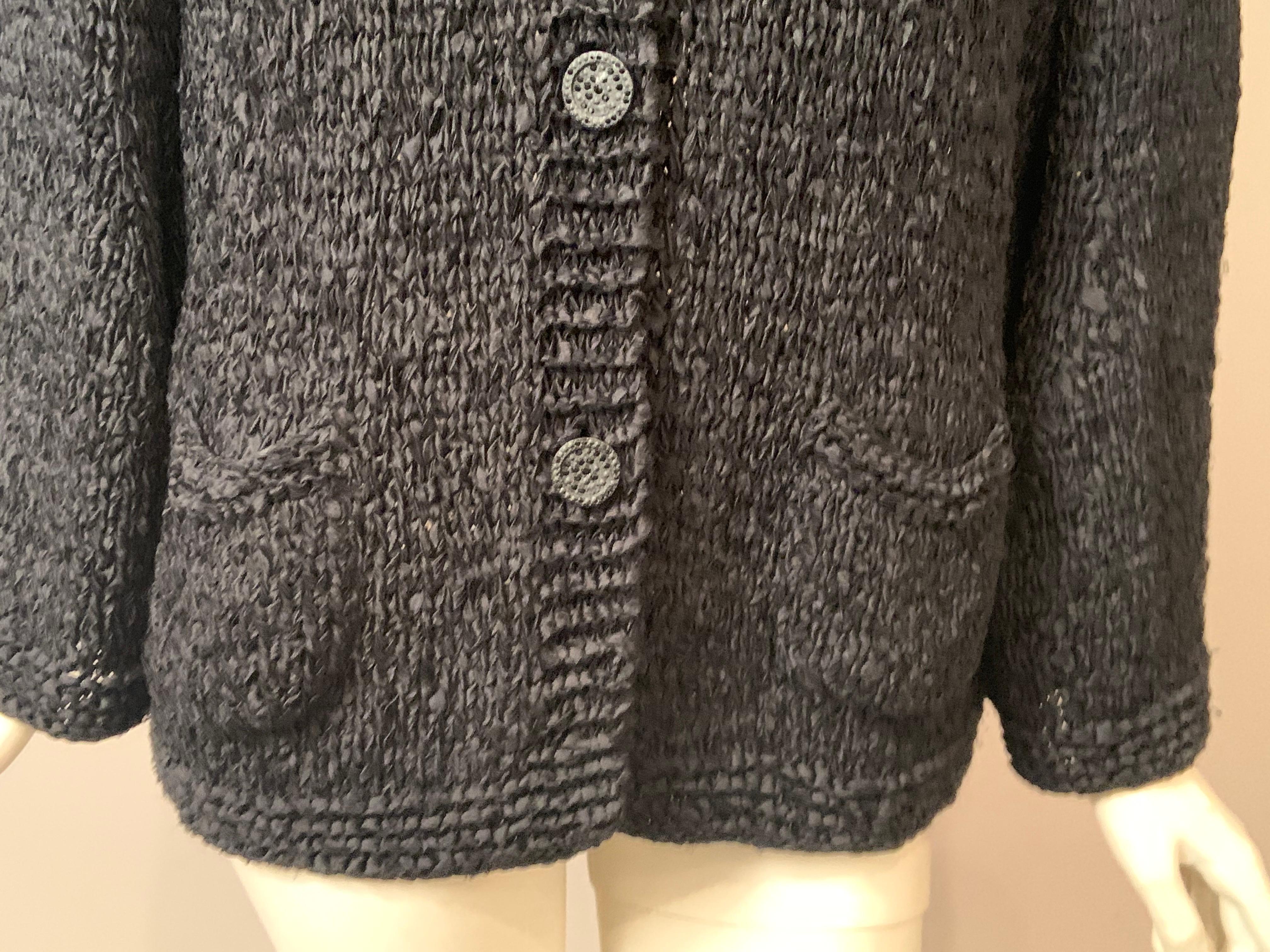 Chanel Schwarzer Seidenband-Strickpullover im Angebot 2