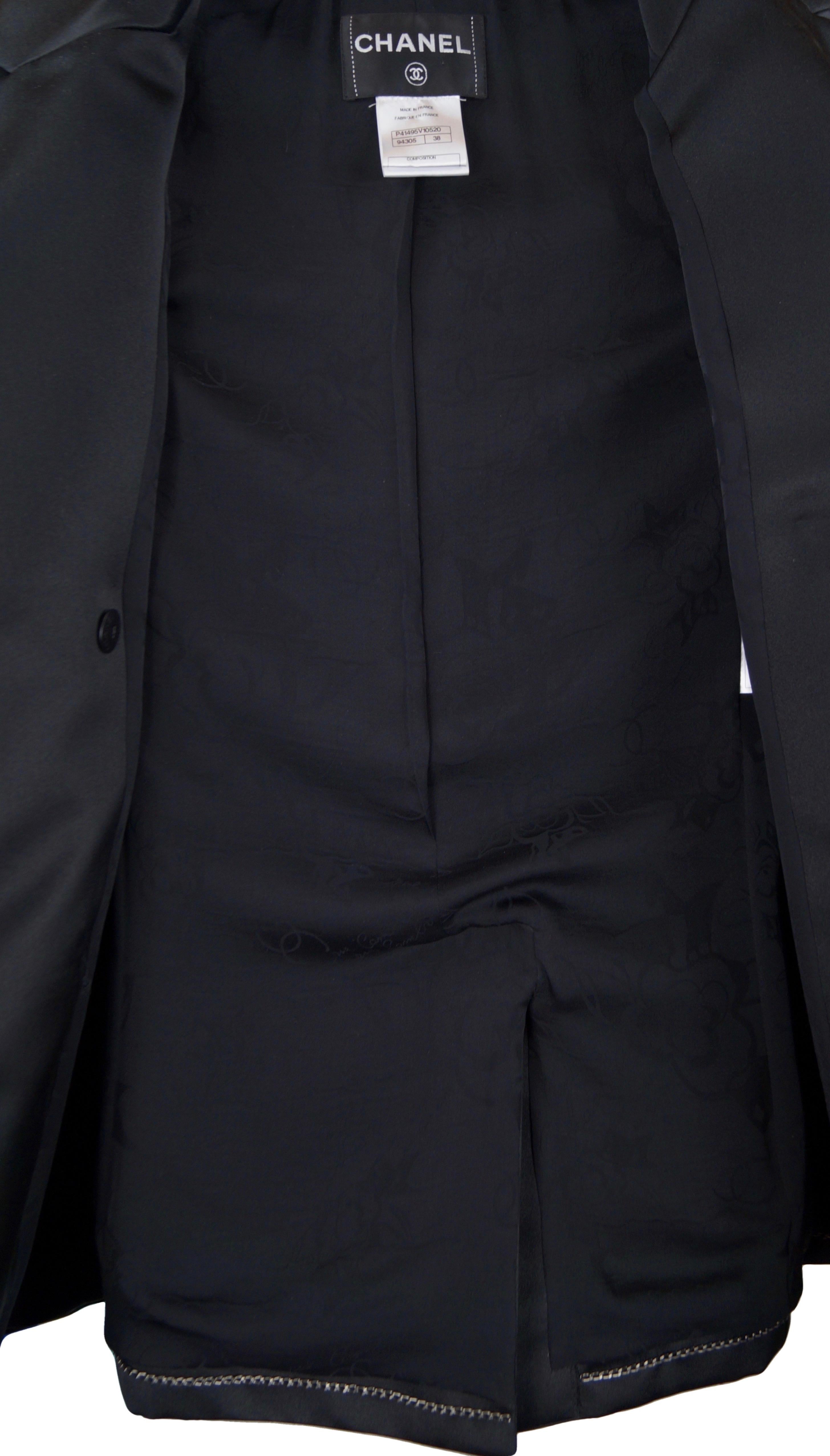 Chanel black silk satin jacket pre fall 2011 Paris Byzance  FR 38 For Sale 7