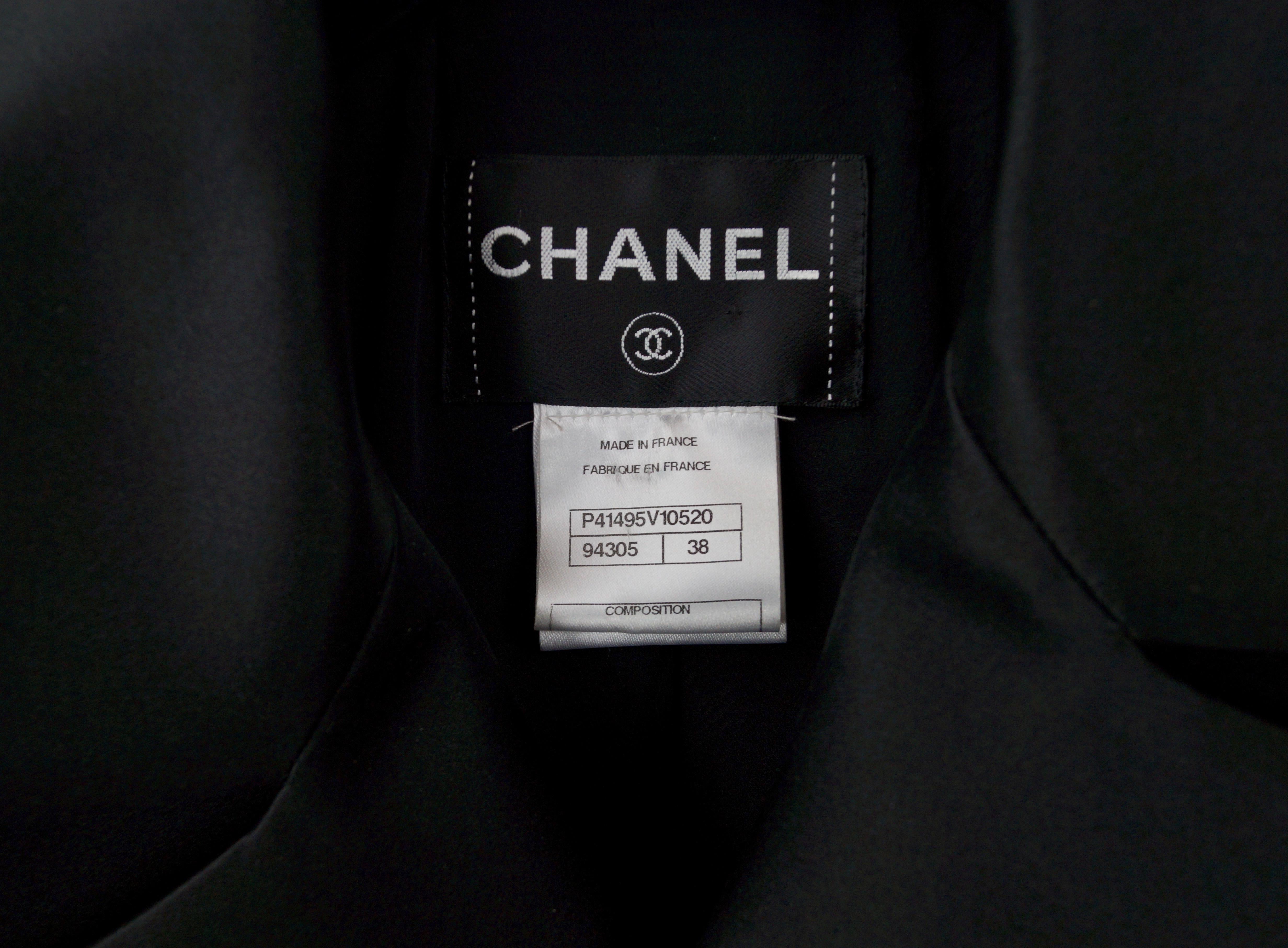 Chanel black silk satin jacket pre fall 2011 Paris Byzance  FR 38 For Sale 10