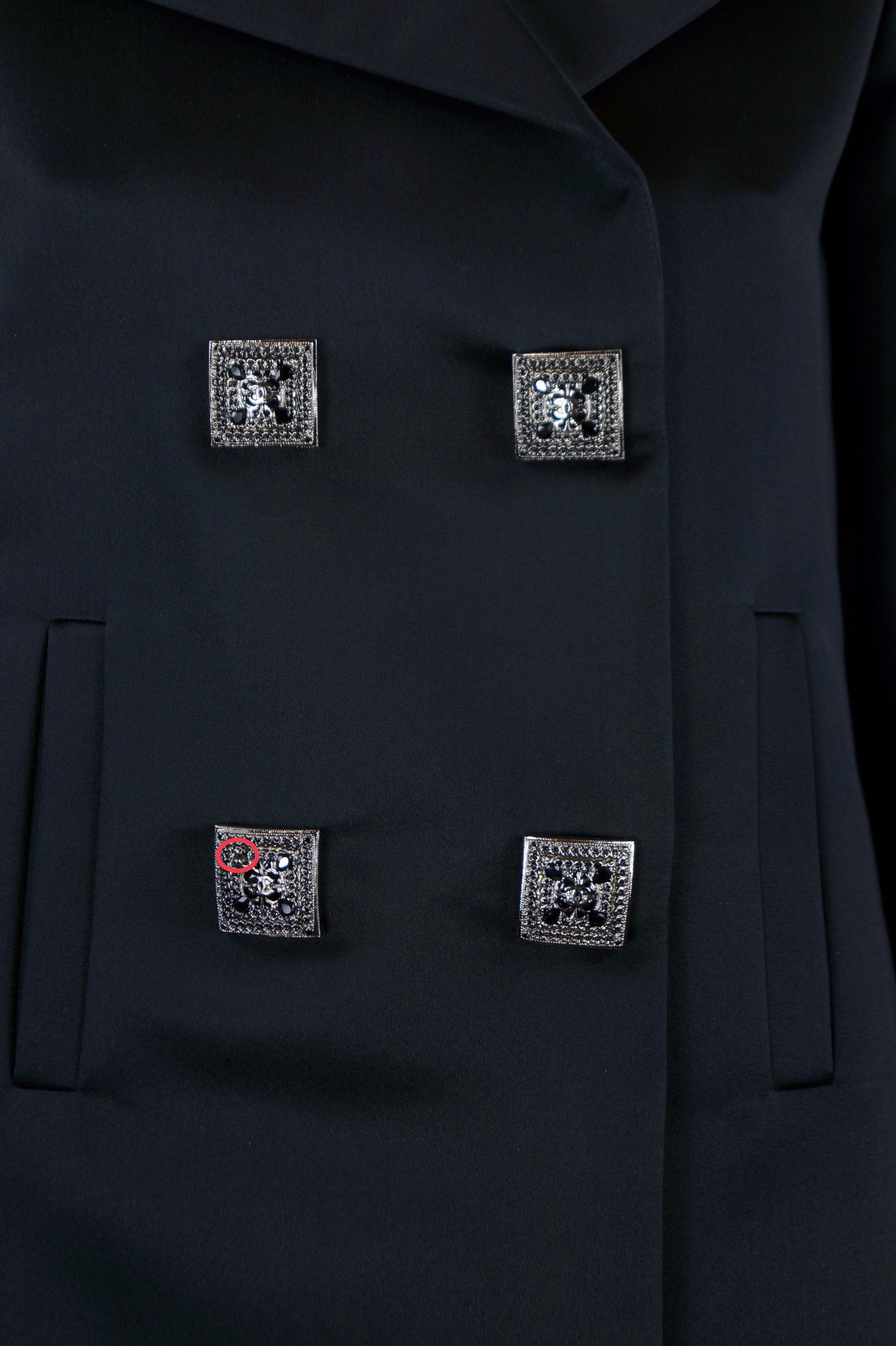 Chanel black silk satin jacket pre fall 2011 Paris Byzance  FR 38 For Sale 4