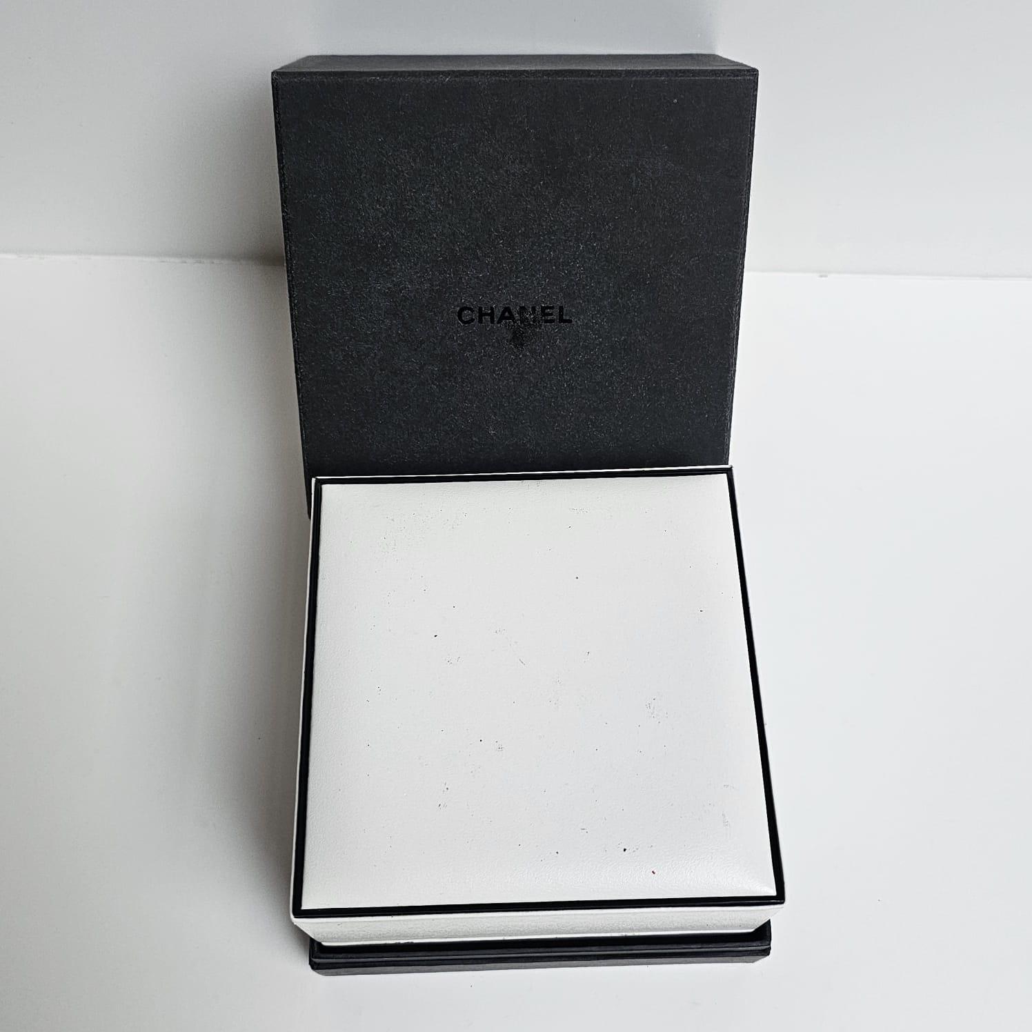 Chanel Black Silver Iconic Layered Chain Premiere Watch For Sale 5