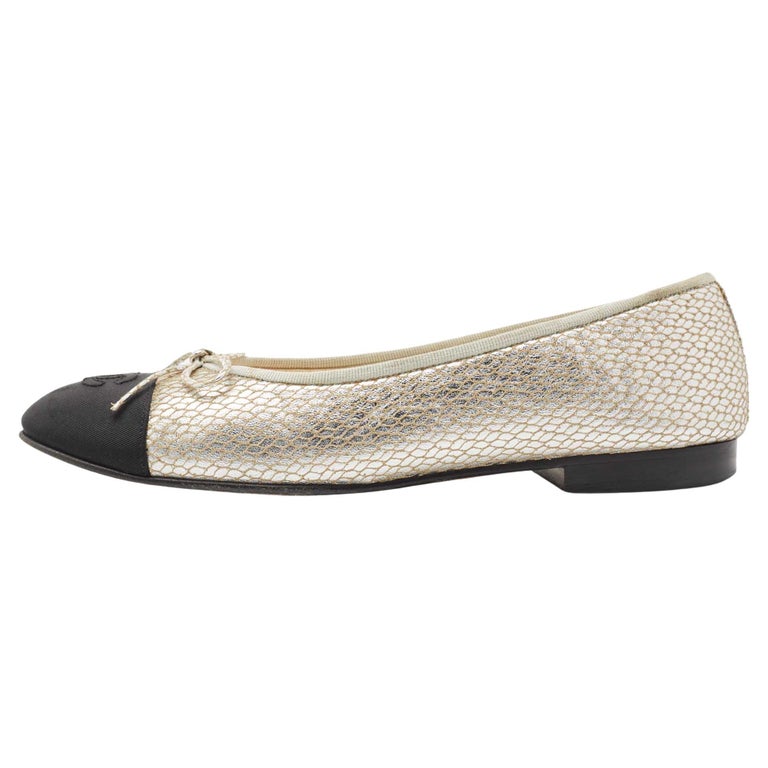 Chanel Ballet Flats, Black and White Tweed, Size 38.5, New in Box