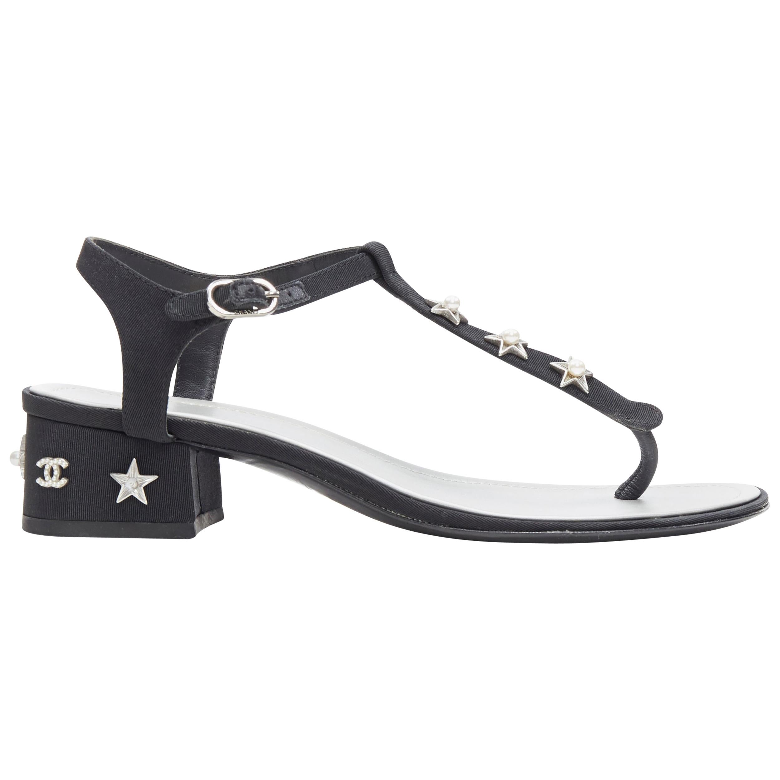permeabilitet mobil skuffe CHANEL black silver star pearl CC studded block heel T-strap thong sandals  EU39 at 1stDibs
