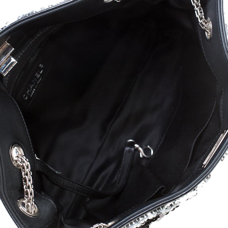 Chanel Black/Silver Stripe Sequins Reissue Shoulder Bag 3