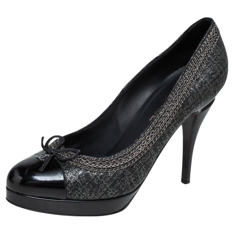 Chanel Black/Silver Suede Chain Link CC Cap Tope Platform Pumps Size 39.5  at 1stDibs