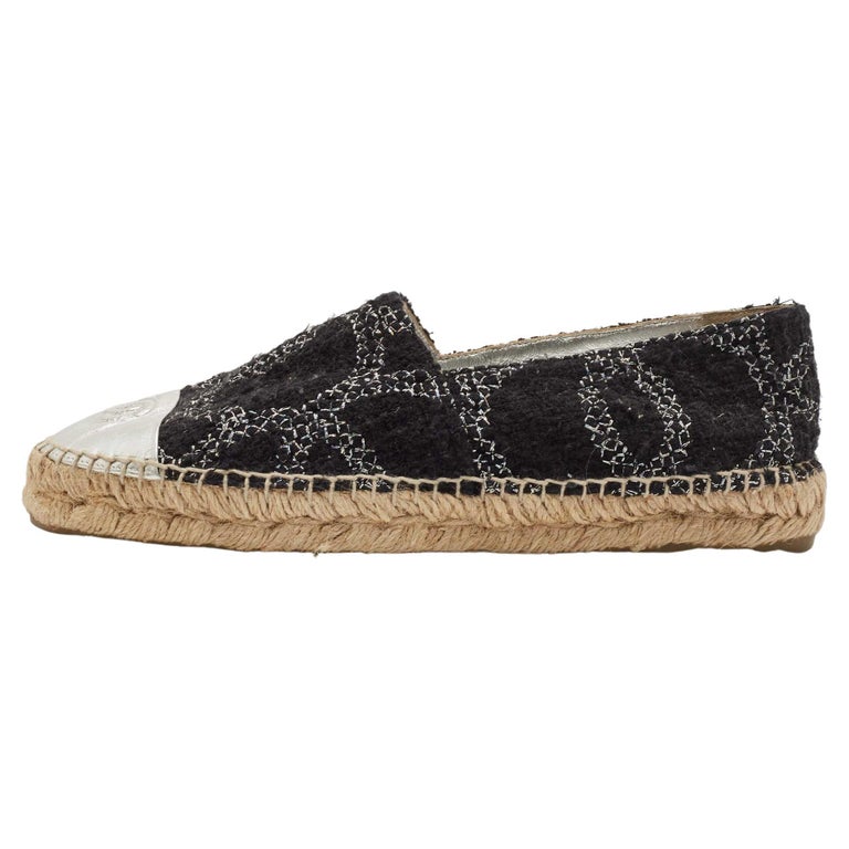 Chanel Black/Silver Tweed and Leather Cap Toe CC Espadrille Flats
