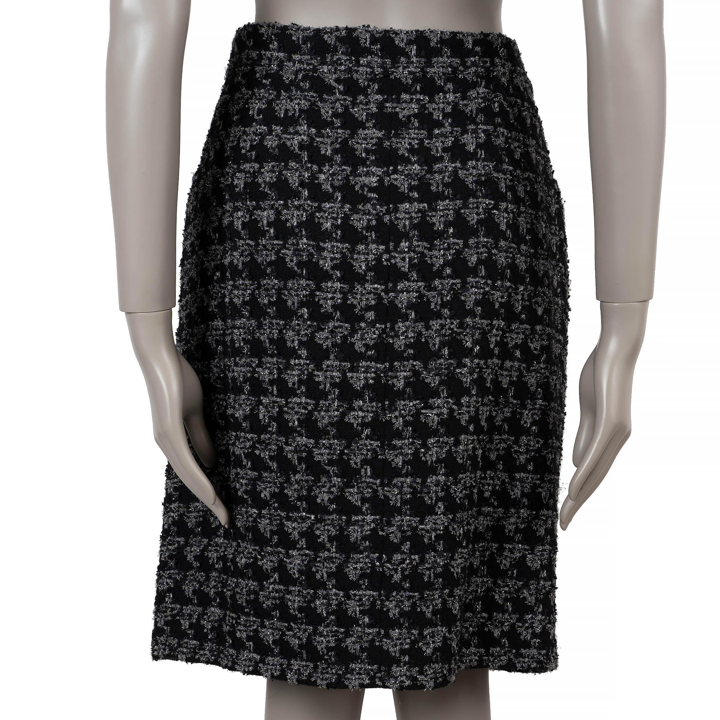 Noir CHANEL 17B HOUNDSTOOTH LUREX TWEED Jupe 42 L en vente