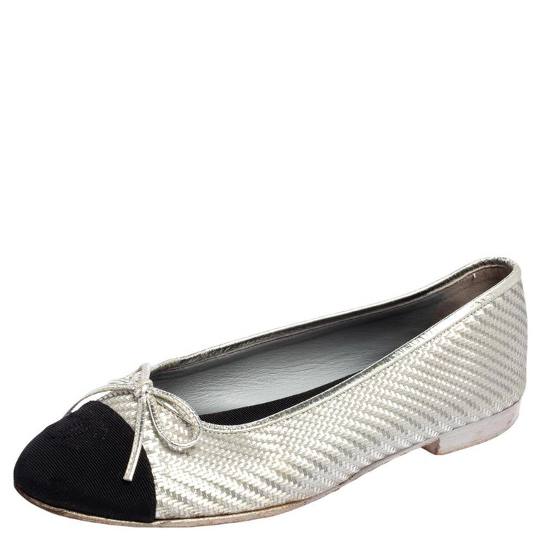 Chanel Black/Silver Woven Fabric And Leather CC Cap Toe Bow Ballet