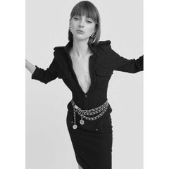 CHANEL Black Skirt in Tweed 36FR