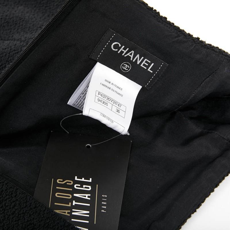 CHANEL Black Skirt in Tweed 36FR For Sale 4