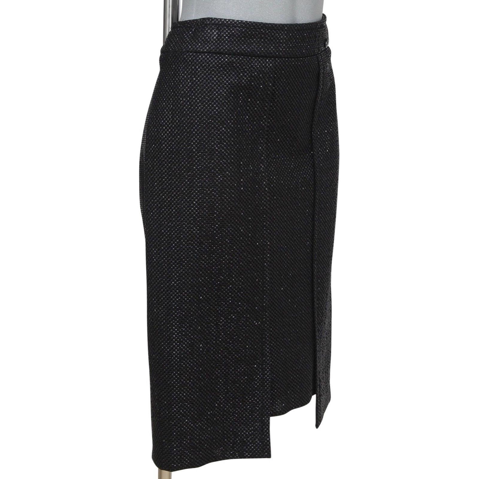 CHANEL Black Skirt Tweed RUNWAY Iridescent Classic Cruise 2011 Sz 44 In Excellent Condition For Sale In Hollywood, FL