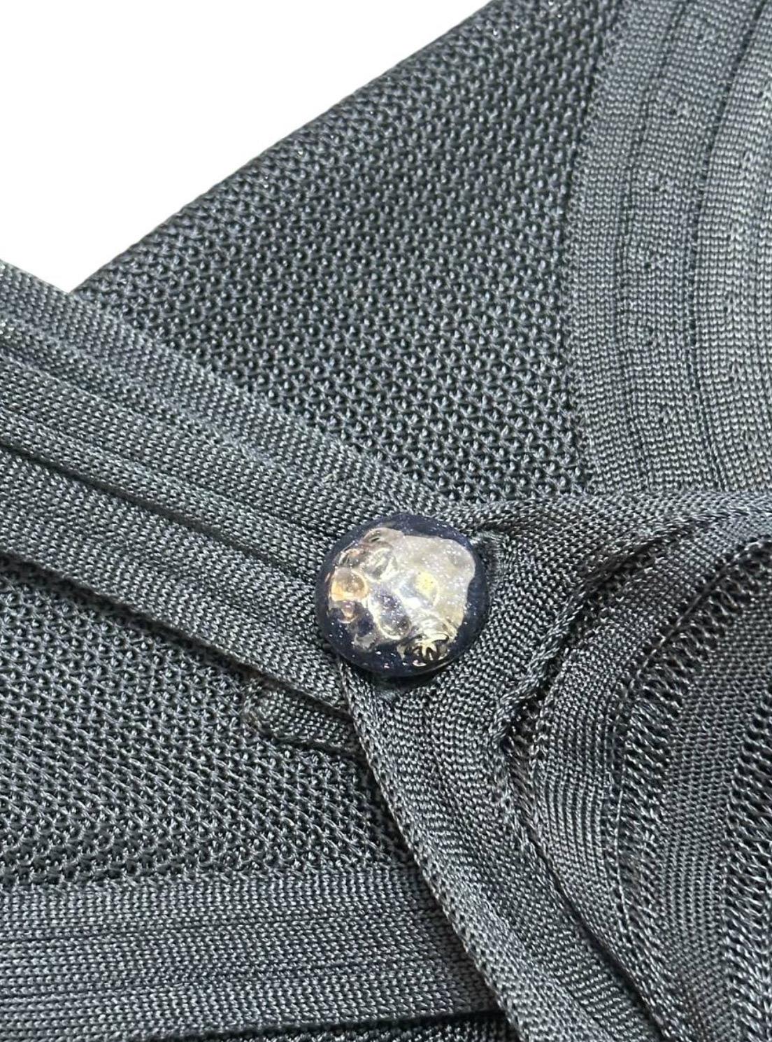 Chanel - Robe sans manches à nouer à la taille - Noir  Sz. 38 Pour femmes en vente