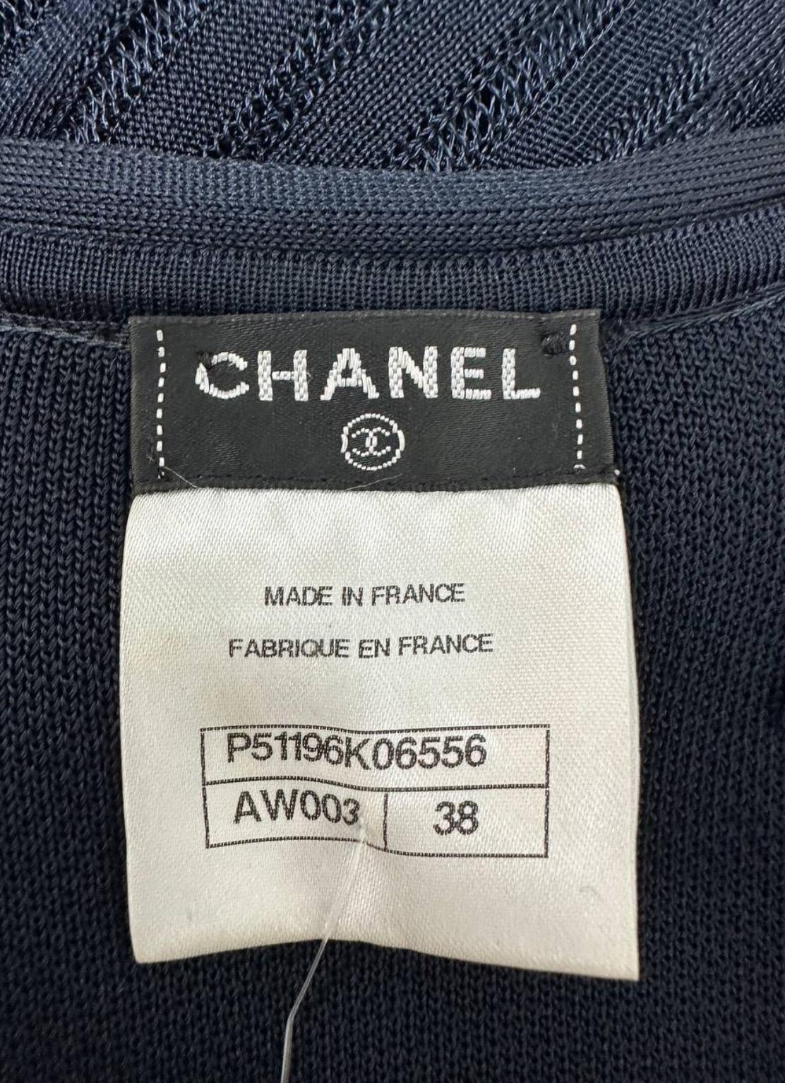Chanel - Robe sans manches à nouer à la taille - Noir  Sz. 38 en vente 1