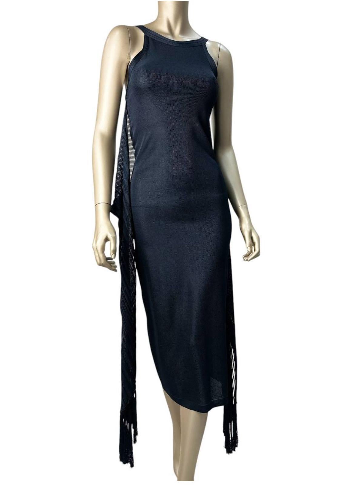Chanel - Robe sans manches à nouer à la taille - Noir  Sz. 38 en vente 3