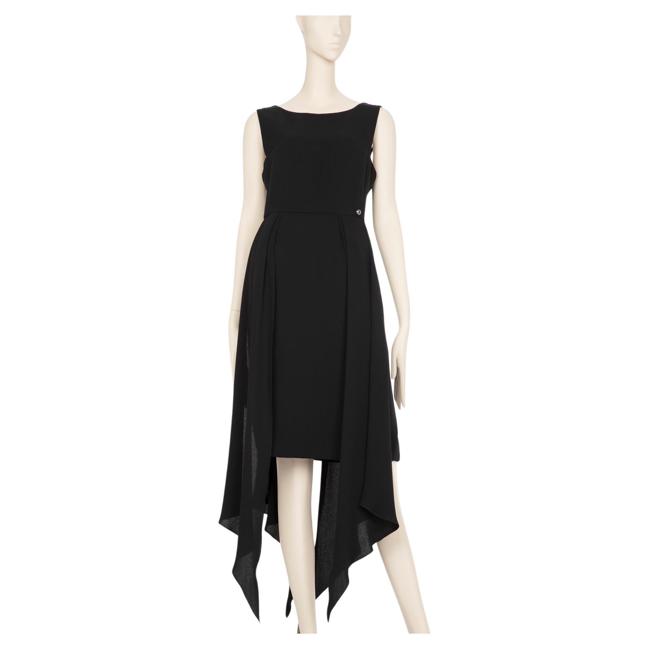 Chanel Schwarzes Slip-Kleid mit Slip 40 FR im Angebot