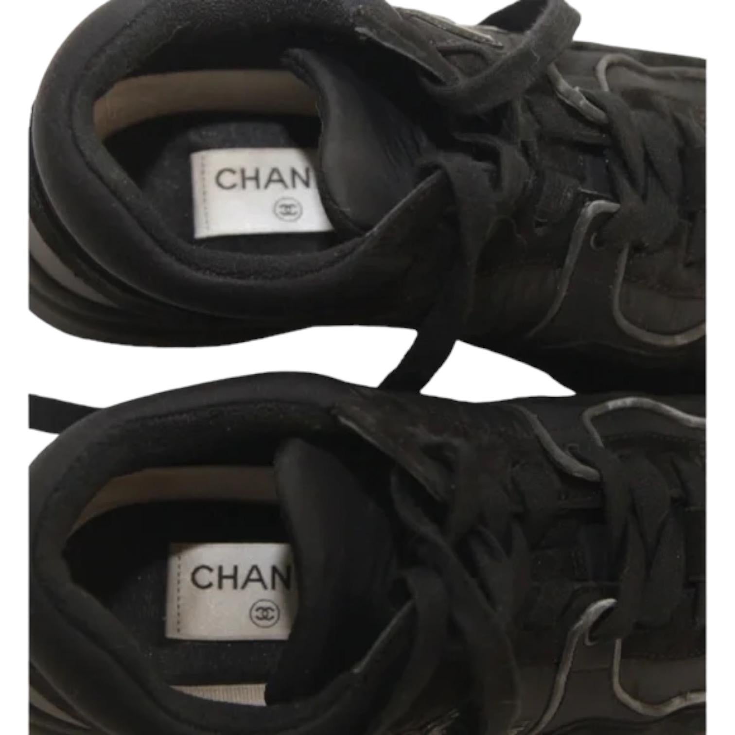 CHANEL Black Sneaker Trainer Fabric Suede Lace-Up CC Logo Low Top Sz 38 2022 6