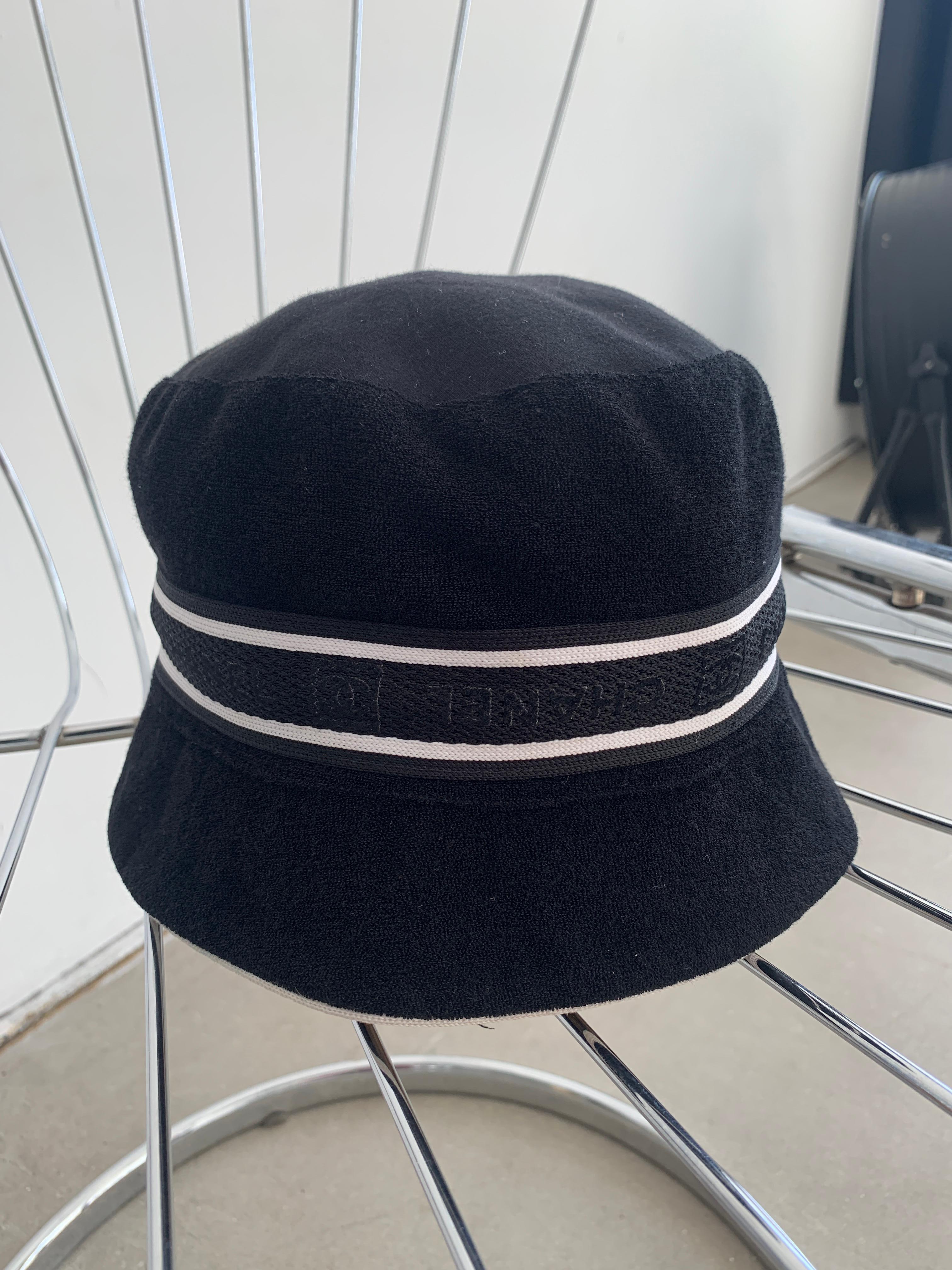 Chanel Black Sport Line CC Logo Bucket Hat Y2K For Sale 3