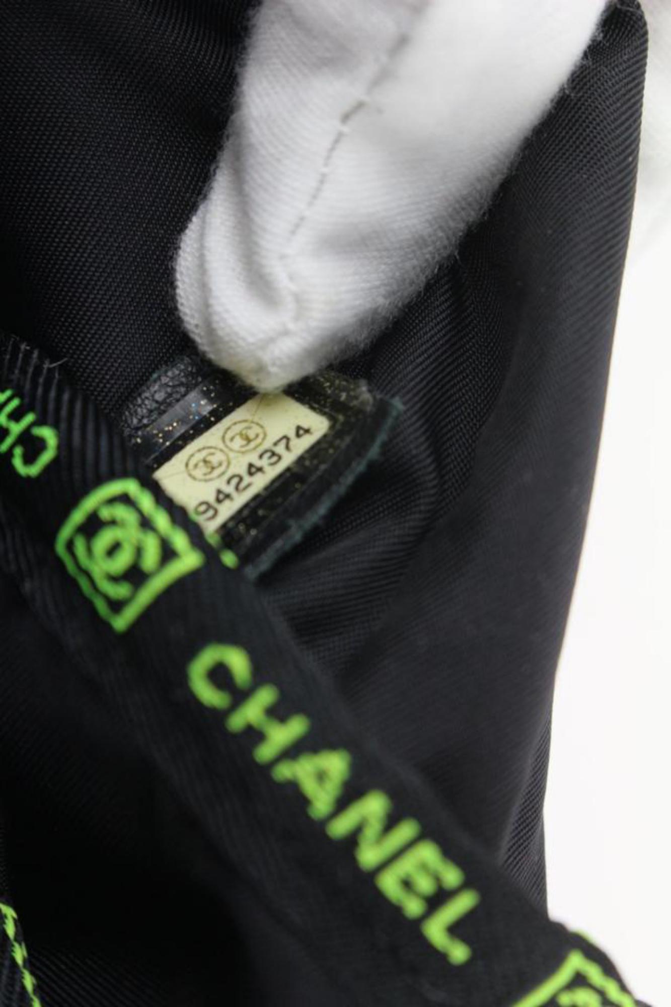 Chanel Black Sports Logo CC Messenger bag 115c21 7