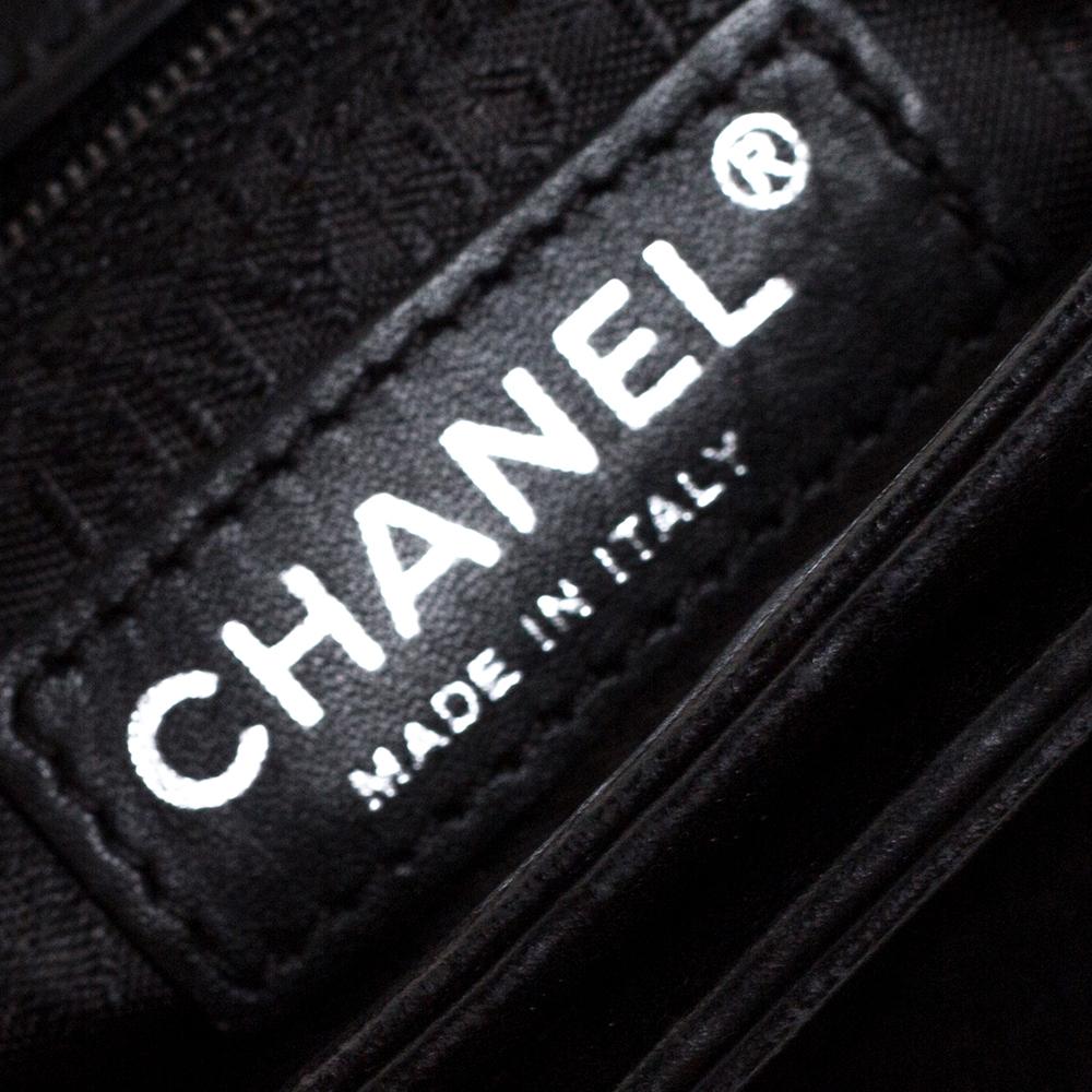 Chanel Black Square Quilted Leather Camellia No.5 Shoulder Bag 4
