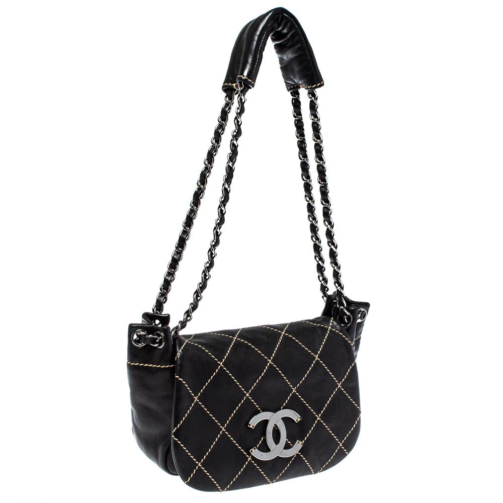 Chanel Black Stitch Quilted Leather Surpique Accordion Flap Bag In Good Condition In Dubai, Al Qouz 2