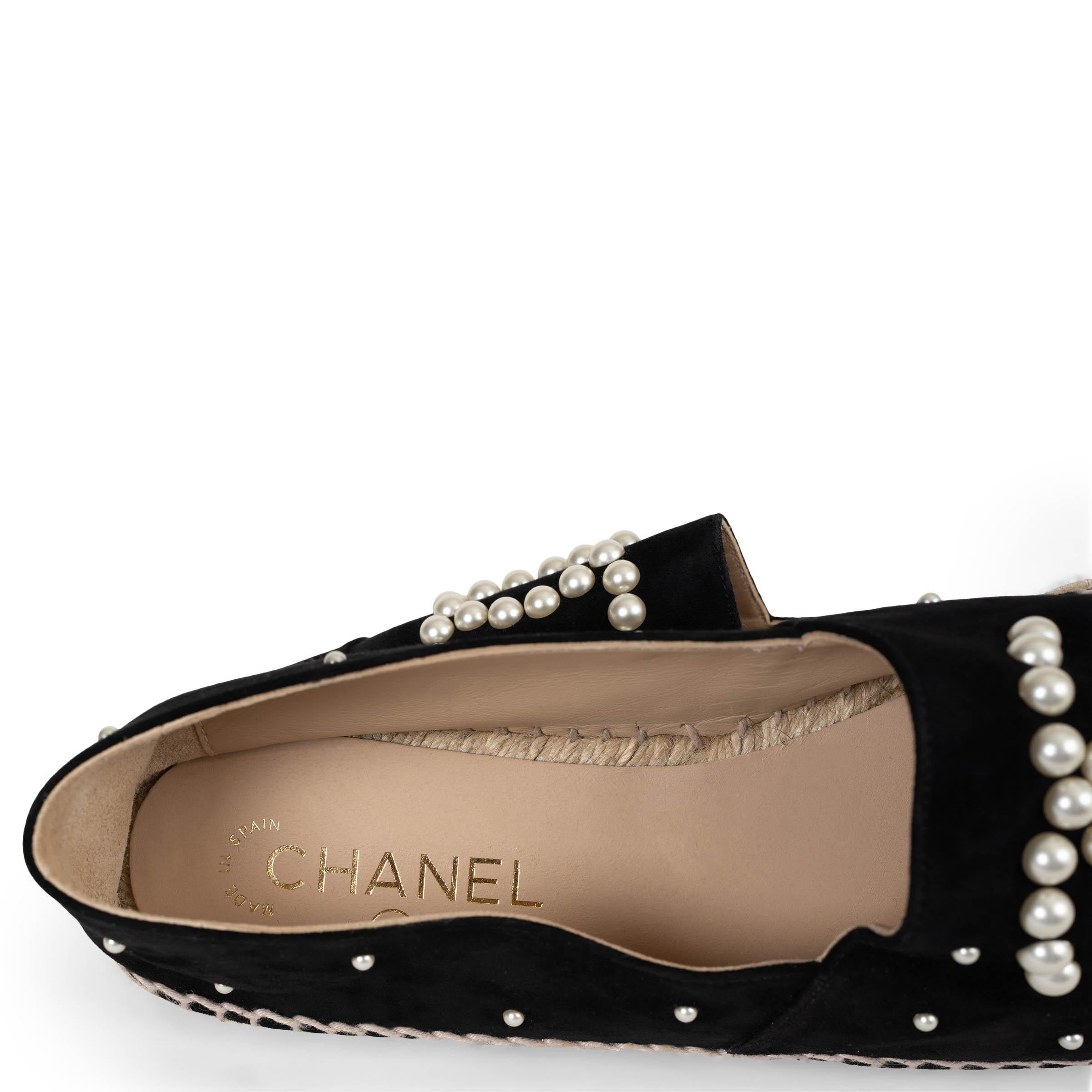 CHANEL daim noir 17B CC PEARL ESPADRILLES Chaussures 42 fit 41 en vente 3