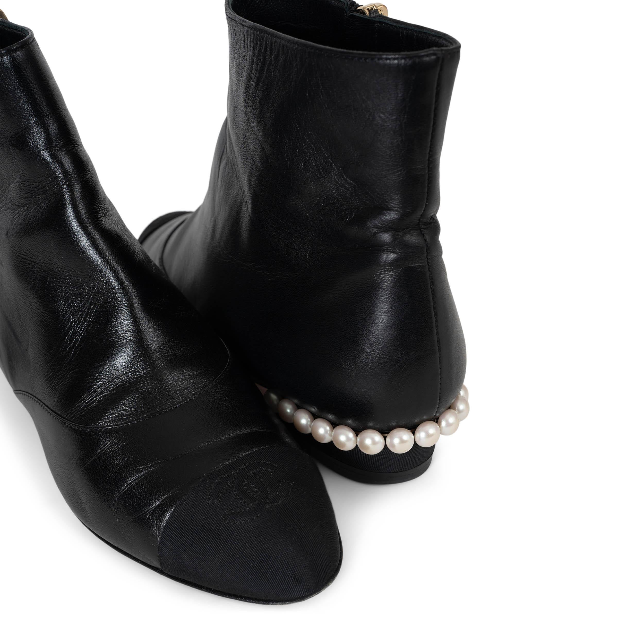CHANEL black suede 18C GREECE PEARL TRIM Ankle Boots Shoes 38 2