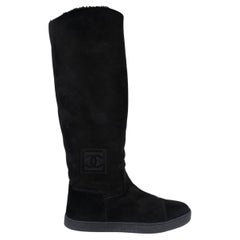 CHANEL black suede 2008 SHEARLING FLAT Boots Shoes 39