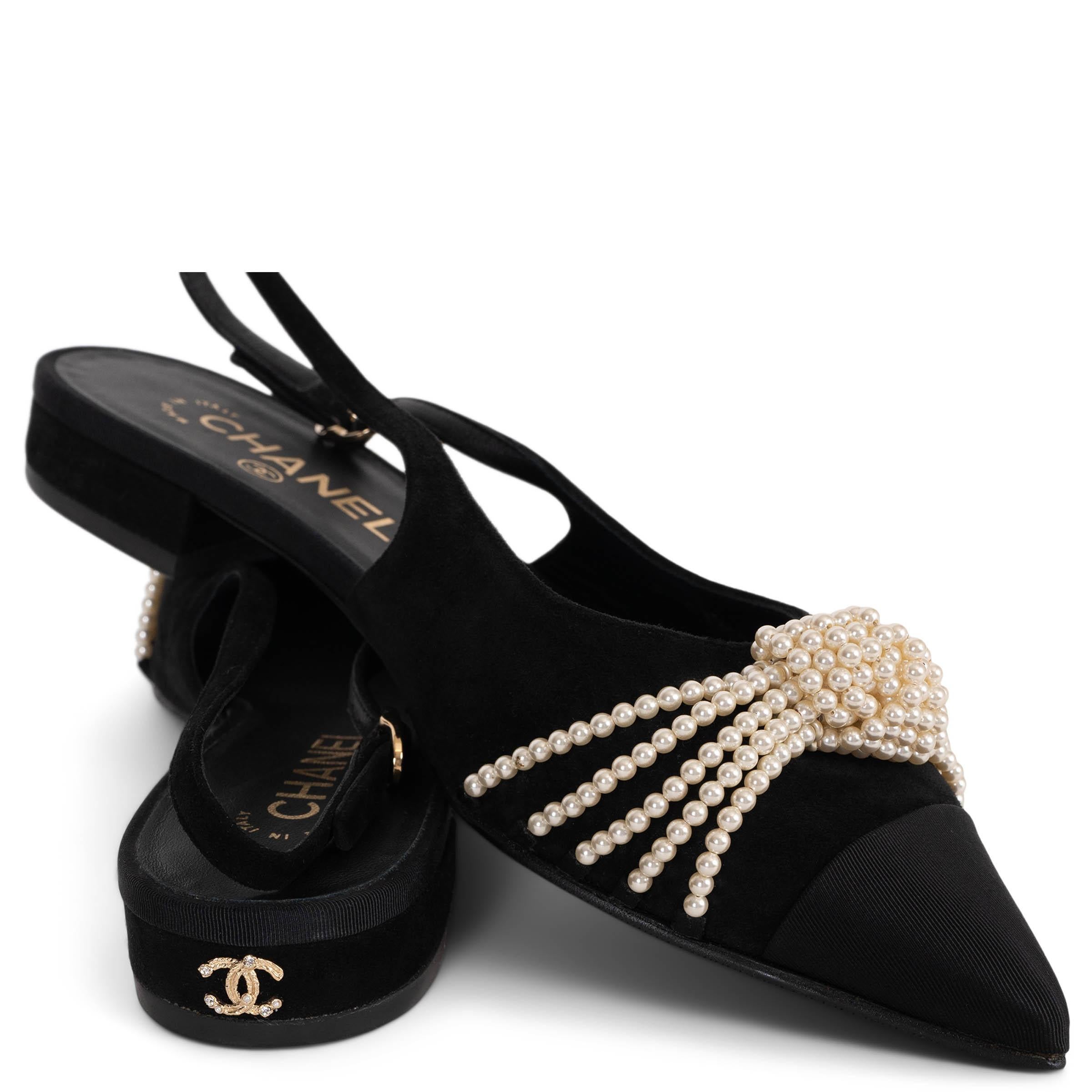 CHANEL schwarz Wildleder 20A PEARL EMBELLISHED Slingback Flats Schuhe 38.5 G36467 im Angebot 2
