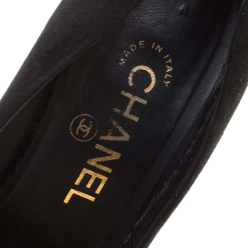 Chanel Black Suede and Patent Leather Cap Toe Platform Pumps Size 38 2