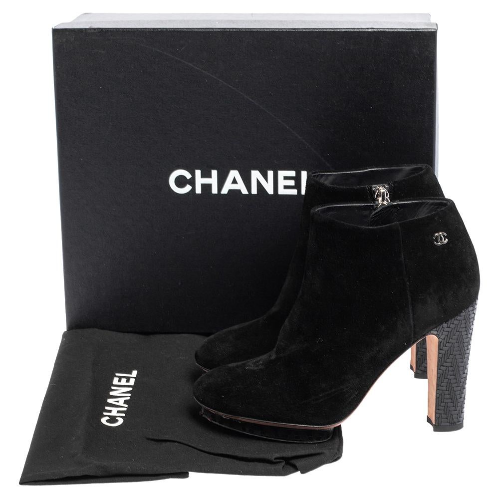 Chanel Black Suede Ankle Boots Size 35.5 4