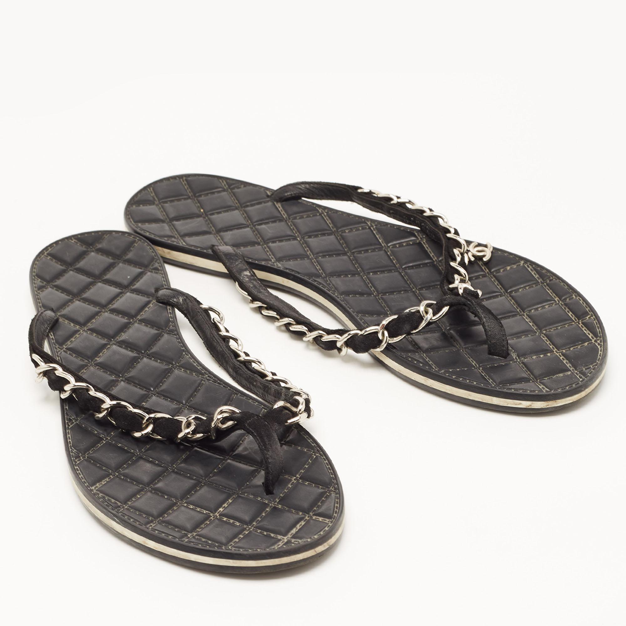 Chanel Black Suede Chain Detail Thong Flat Slides Size 37.5 1
