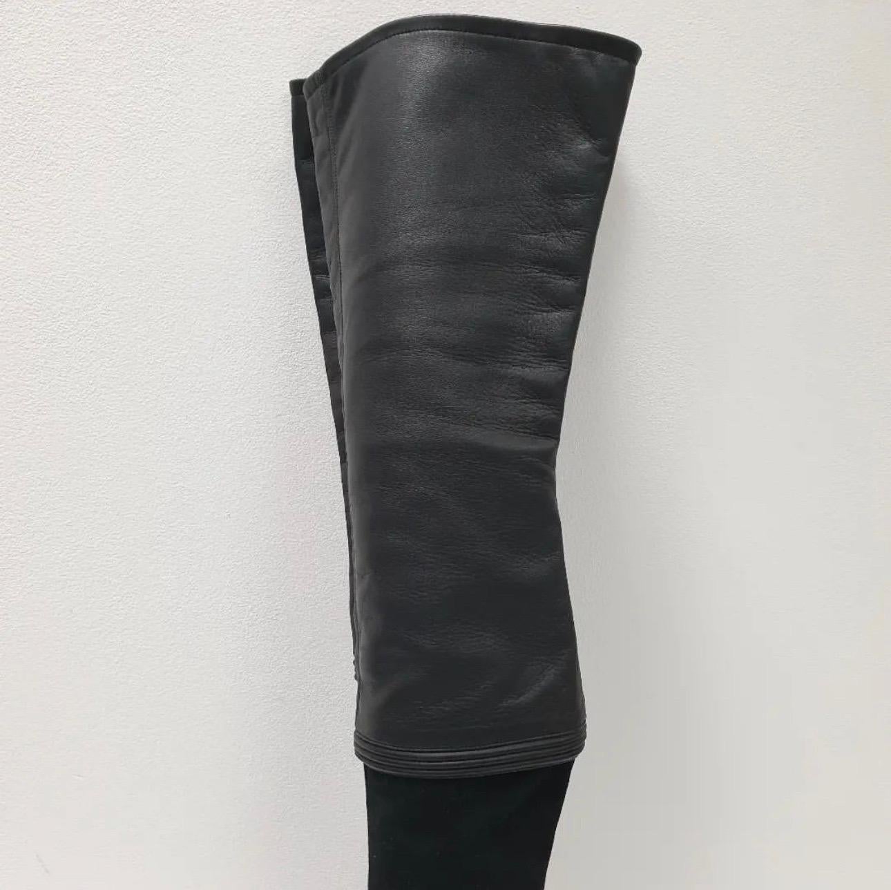 Chanel Black Suede Leather Over Knee Boots In Good Condition For Sale In Krakow, PL
