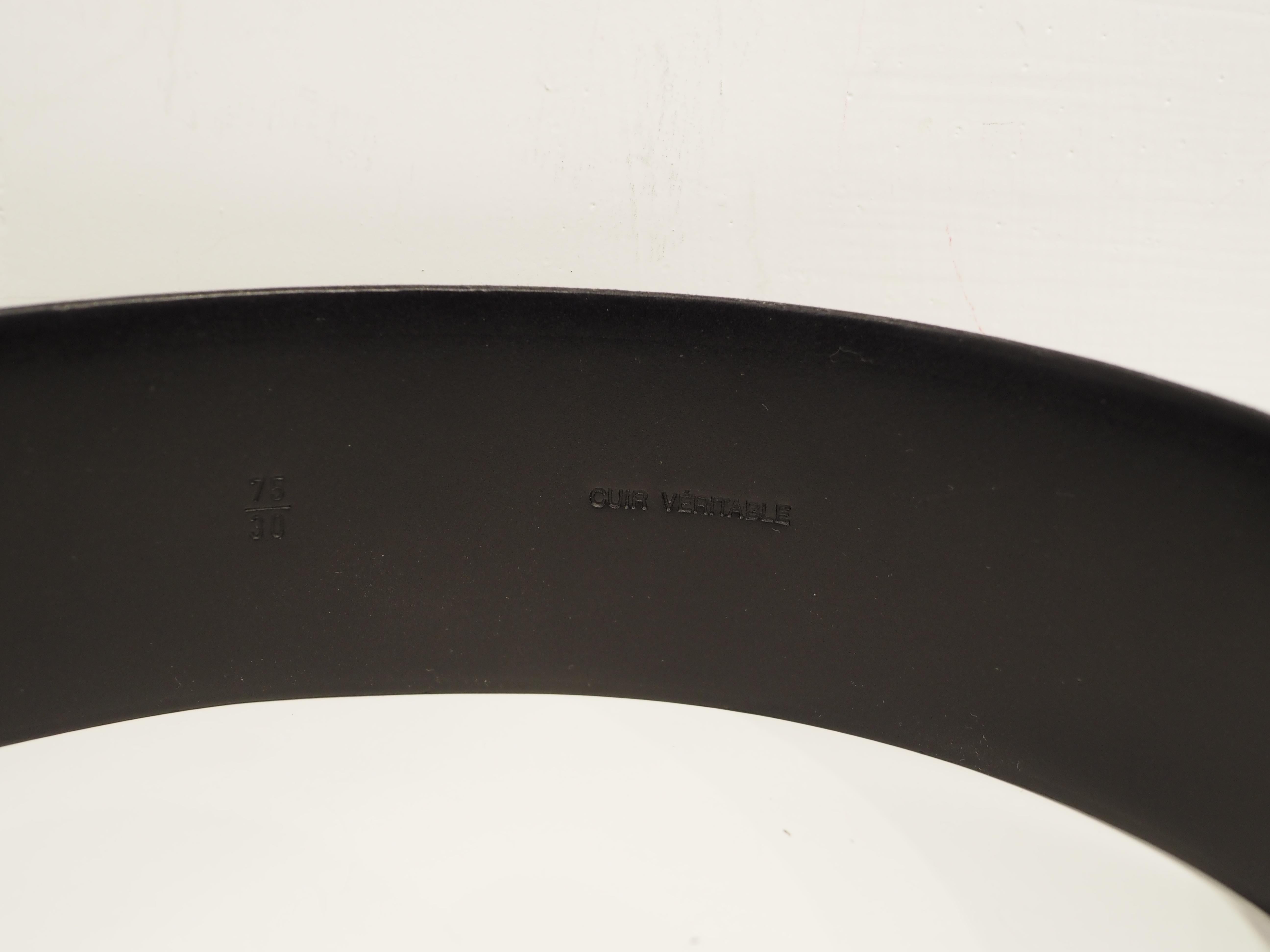 Cintura Chanel in camoscio nero con pietre multicolori in vendita 4